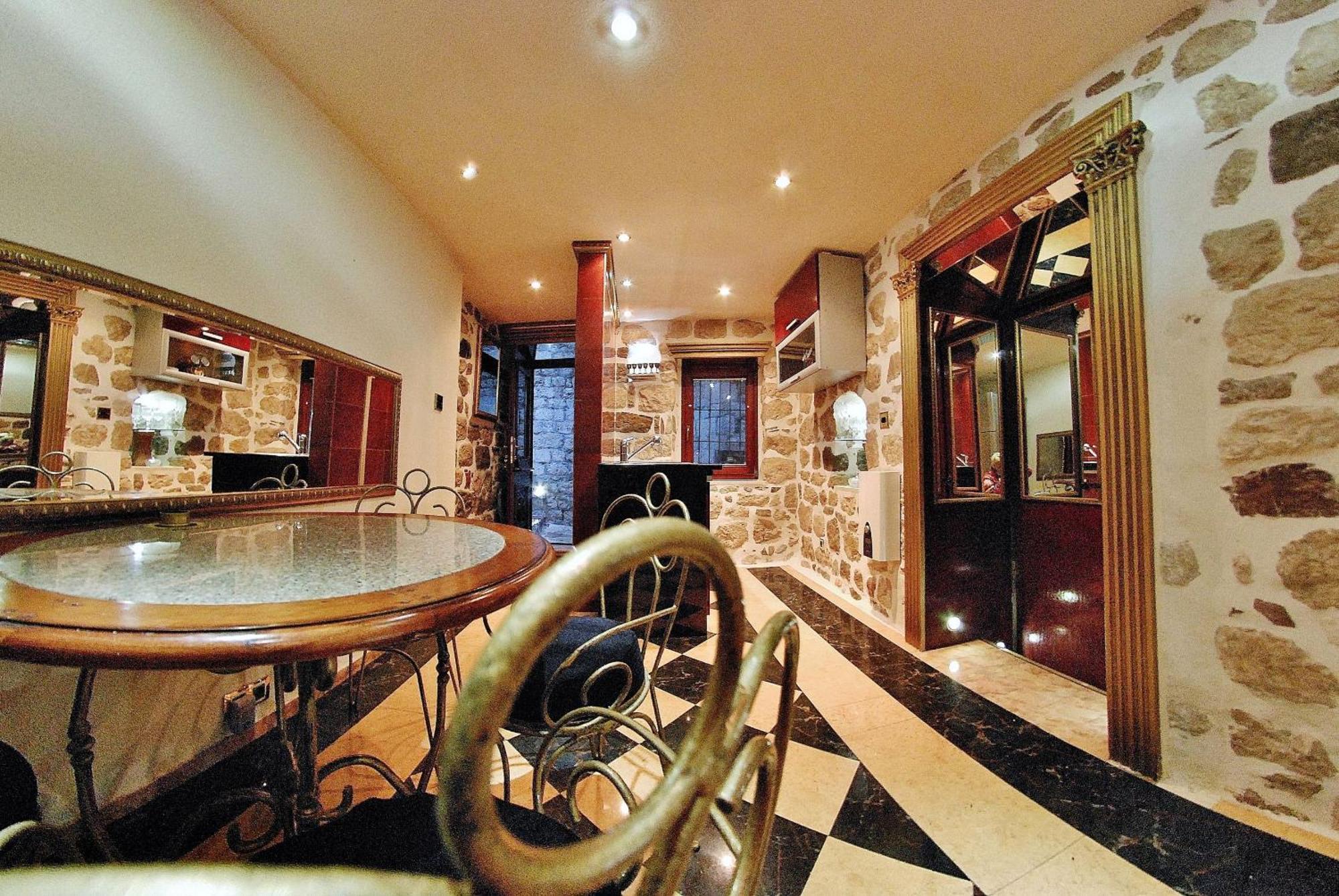 Cattaro Royale Apartment Esterno foto